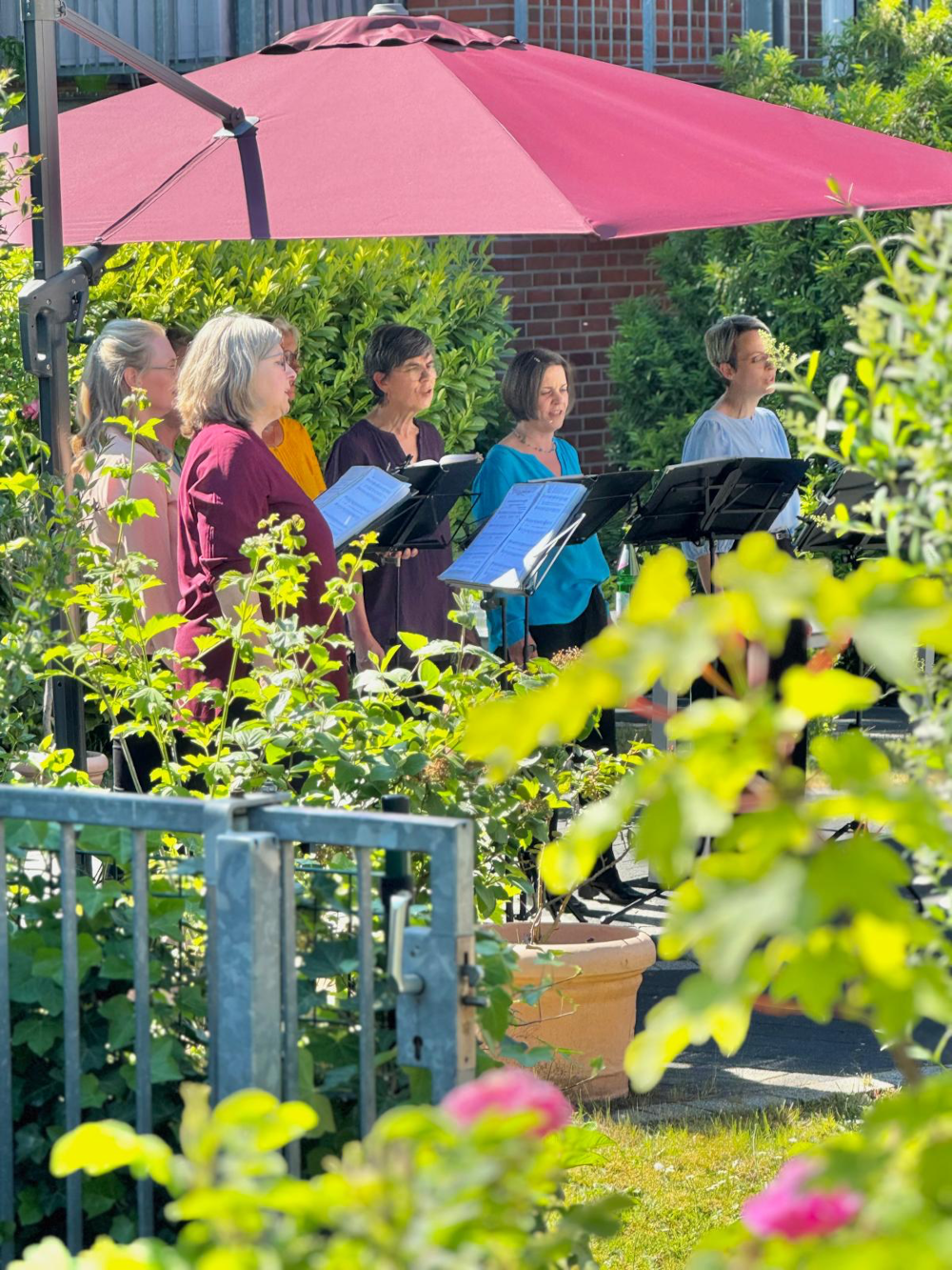Singen im Johanniterstift in Brauweiler, Mai 2025